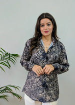 Geographic Shirt for woman