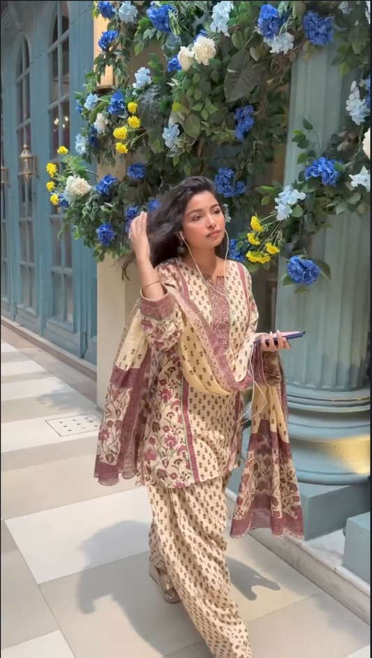 Riya Floral Printed Farsi salwar set.
