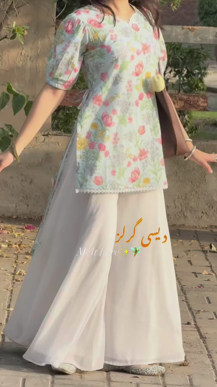Lily Flower Printed Short Kurti With Flared Plazzo.