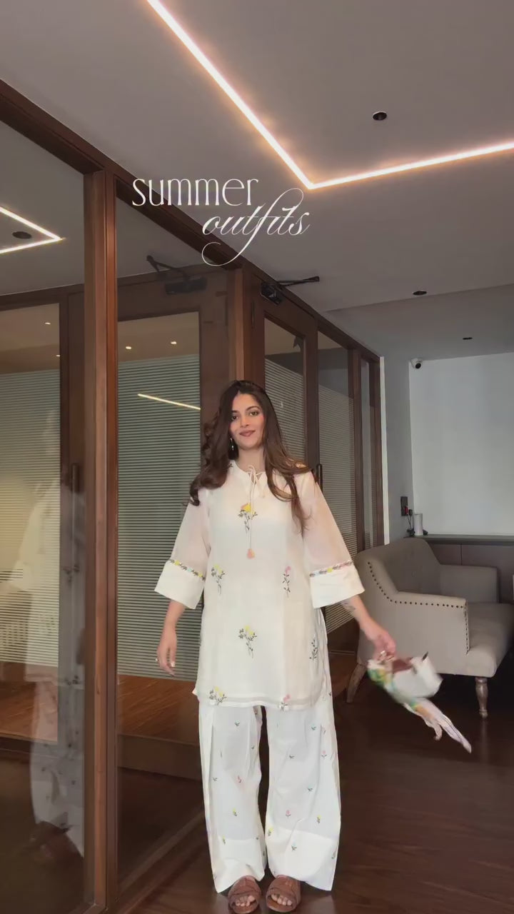 Mrunal Ivory Embroidered Chanderi Kurta With Farshi Salwar.
