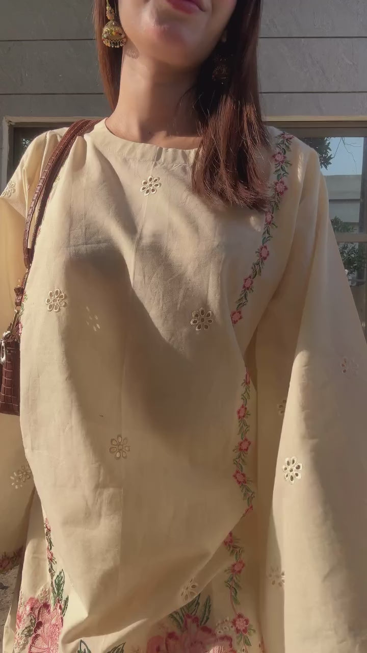 Gulnaar beautiful embroderied farshi salwar